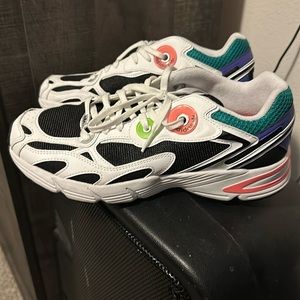 Adidas Sneakers BRAND NEW